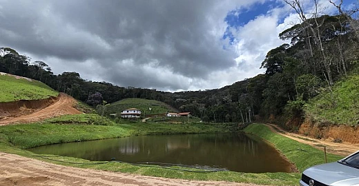 Terreno em Pedra Azul Oportunidade 200.000 m² Terreno